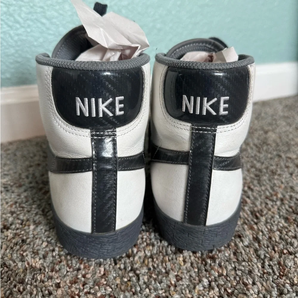 Nike Blazer Mid GS 'White Anthracite' (318705-105) size 6.5Y